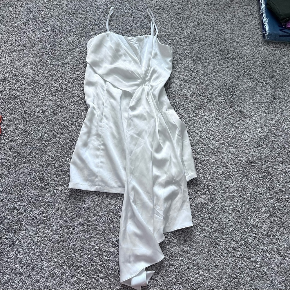 Lulu’s white bachelorette bridal party wedding dress